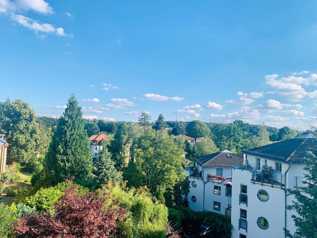 Gaestezimmer In Dresden Mit Dach-Terrasse, Wohnbereich Und Kueche Leilighet Eksteriør bilde